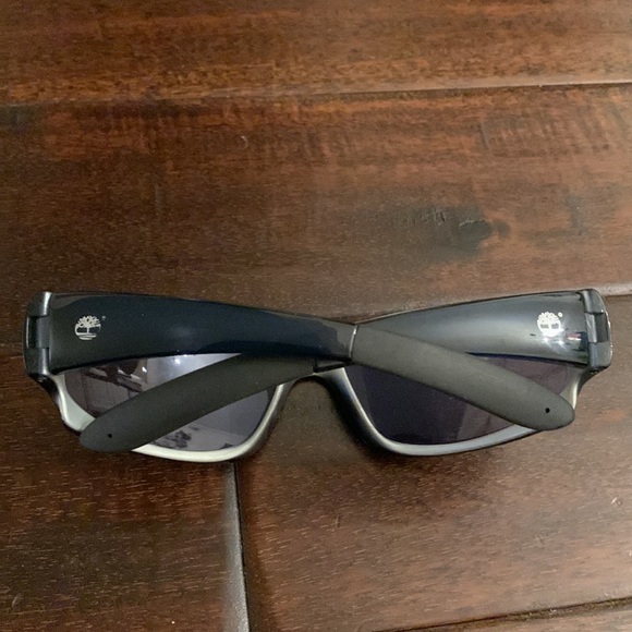 Timberland Sunglasses EUC TB3606 731 style - Picture 3 of 8